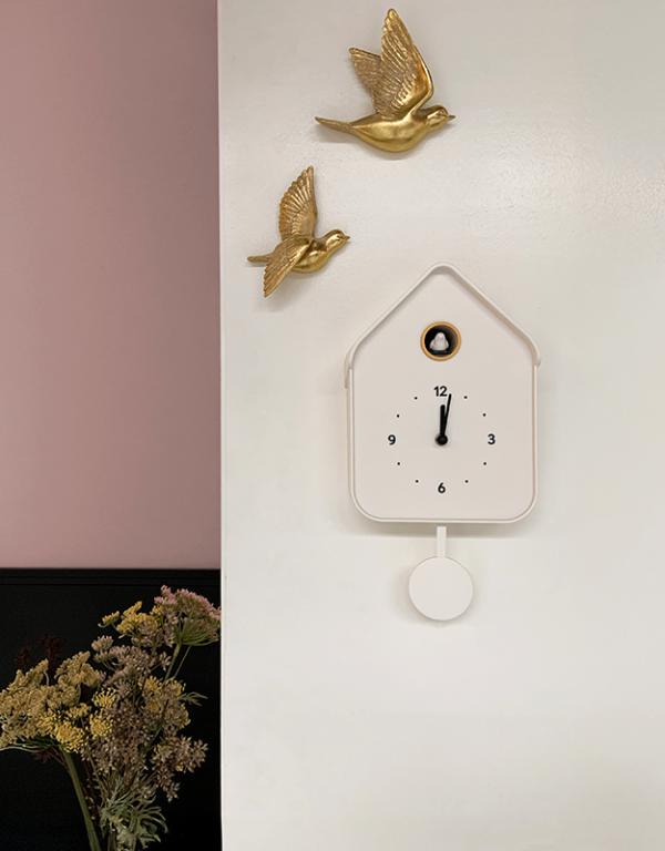 Photo n°3 du produit Horloge coucou blanc 20.6x39cm-H380T39-0