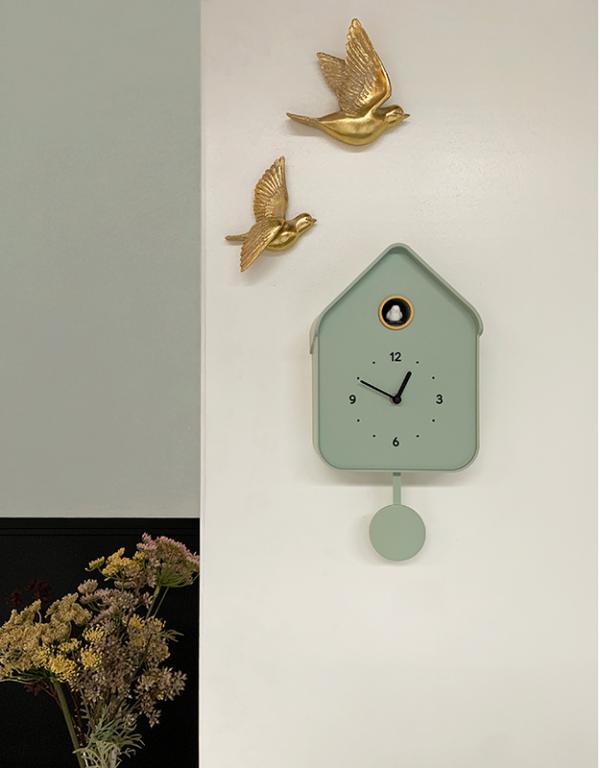 Photo n°3 du produit Horloge coucou vert 20.6x39cm-H381T39-0