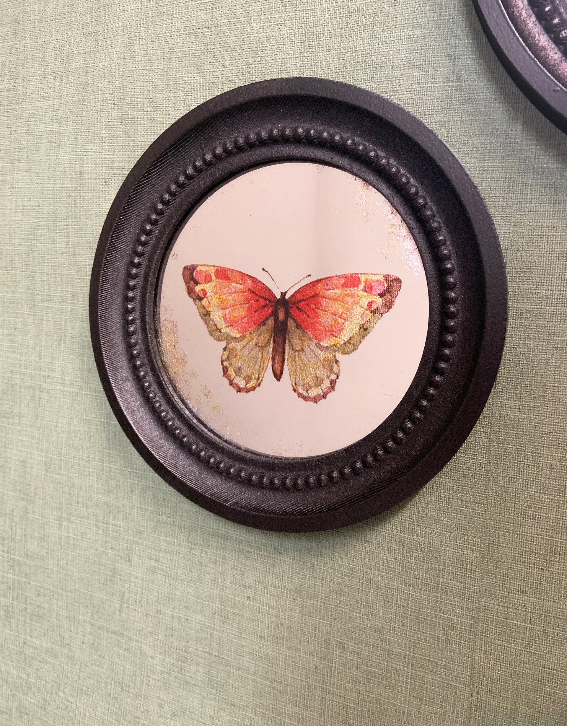 Déco murale encadrée papillon noir 23cm