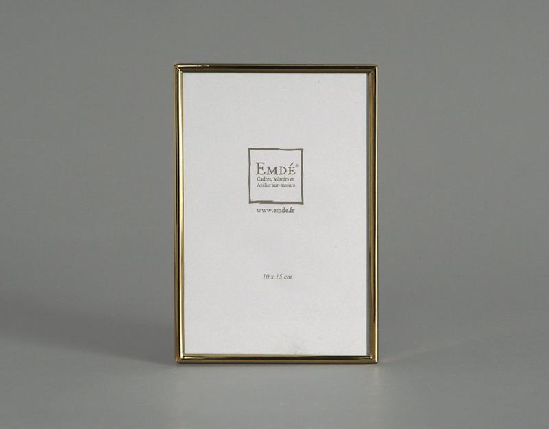 Photo n°1 du produit Cadre jonc doré 10x15cm-1200T13-0