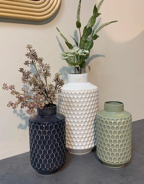 Photo n°2 du produit Vase métal vert sauge 13.5x26cm-741VT26-0