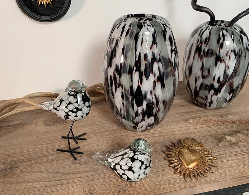 Photo n°2 du produit Vase verre écail noir et blanc 16x21cm-606T21-0